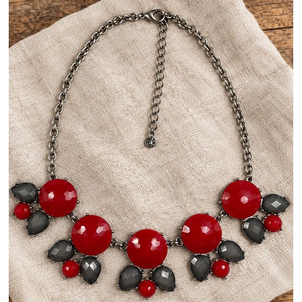 Red Gray Floral Statement Bib Necklace Faceted Gunmetal Tone Adjustable